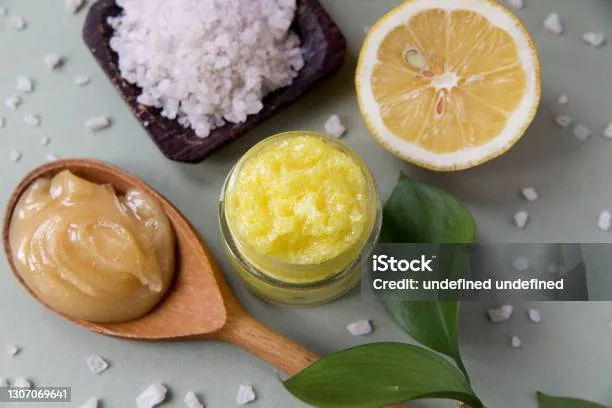 body scrub alami - Kenapa Cara Memakai Body Scrub Lebih Penting dari Produknya?