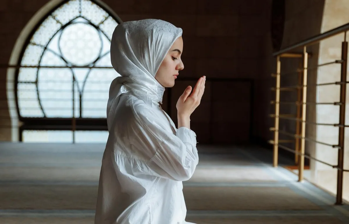 cara mengatasi overthinking dalam islam: Apa Sebenarnya yang Dimaksud Overthinking dalam Perspektif