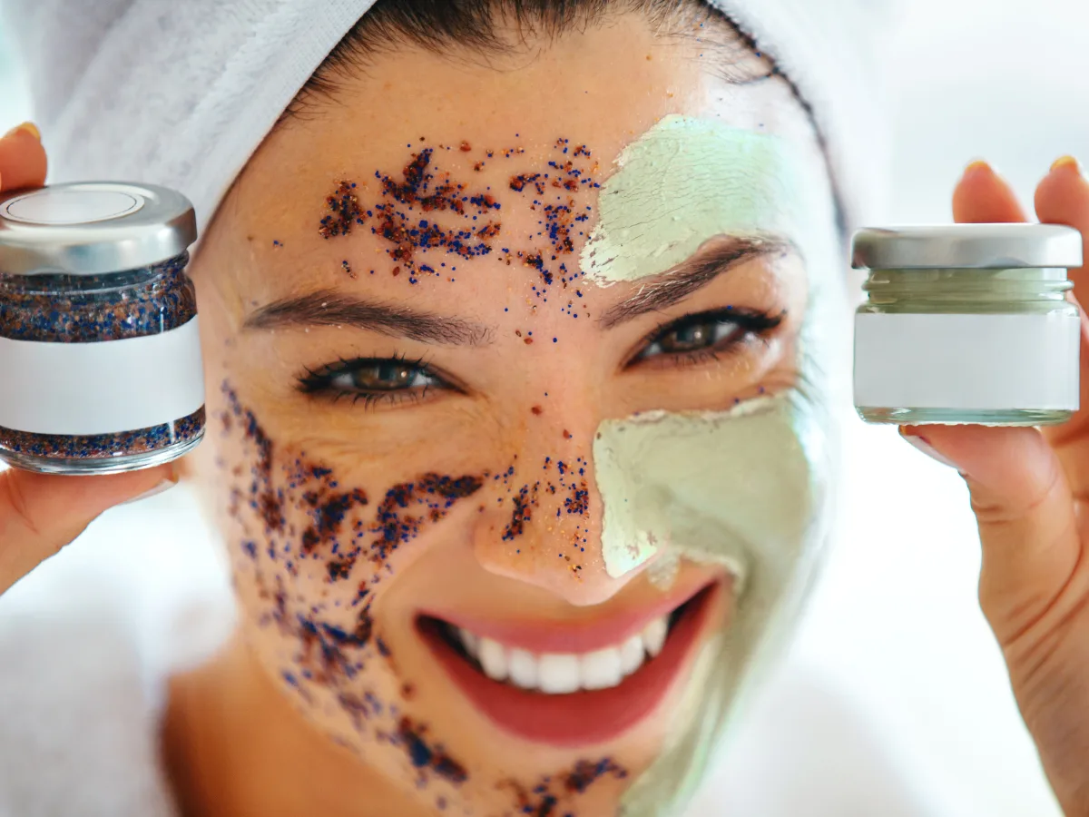 5 Cara Eksfoliasi Wajah yang Benar agar Kulit Glowing Alami