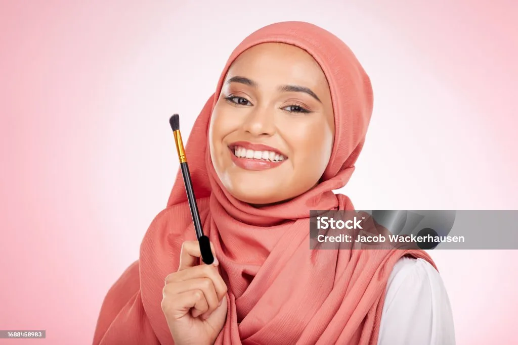hukum makeup dalam islam
