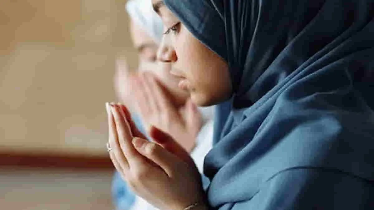 adab berhias untuk suami