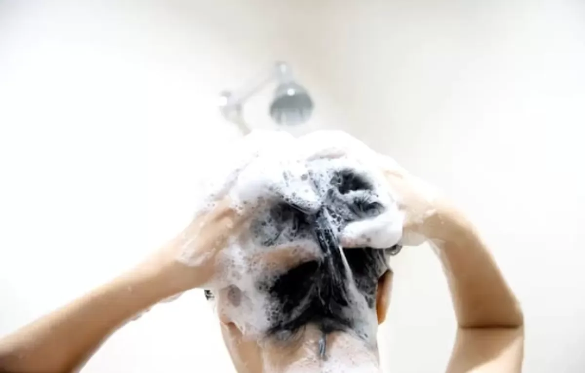 apakah boleh keramas saat haid