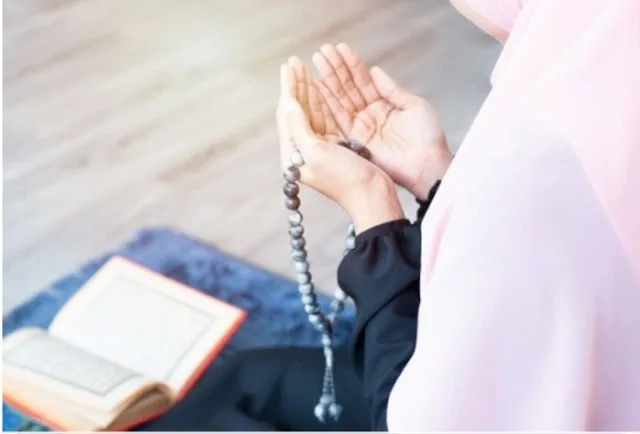 Panduan Praktis Membangun Kebiasaan Sholat Tahajud Wanita