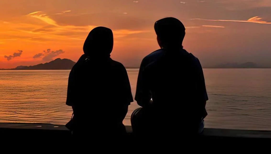 adab berhias untuk suami