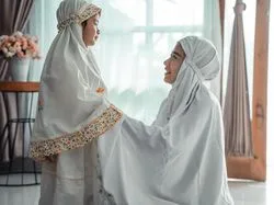 adab berpakaian muslimah syar'i: Kesalahan yang Sering Terjadi dalam Menerapkan Adab