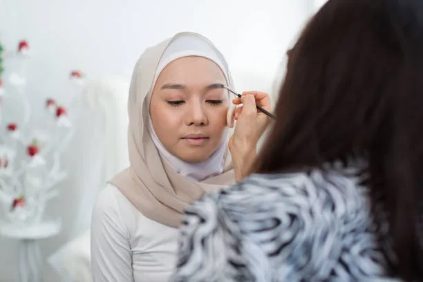 hukum makeup dalam islam - Pertanyaan yang Sering Diajukan Seputar Hukum Makeup dalam