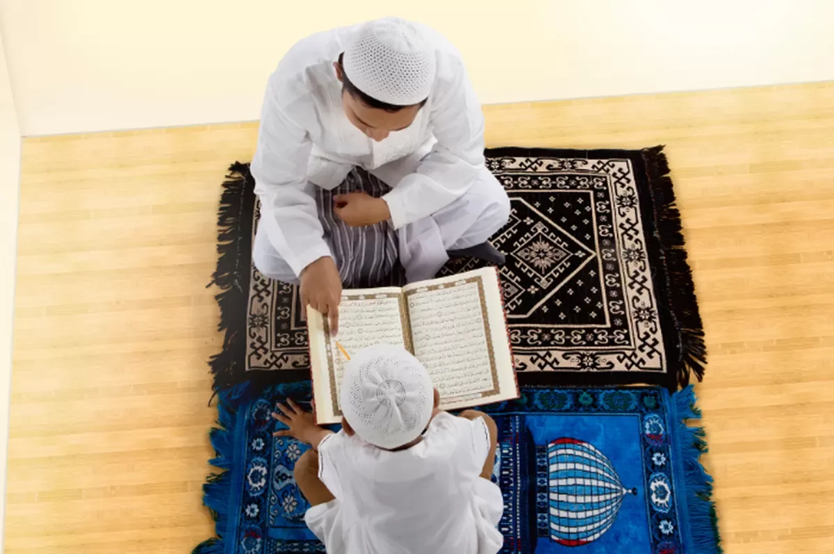 kebiasaan membaca al quran setiap hari: Keberkahan Keempat: Kesehatan Jiwa dan Keseimbangan Emosi