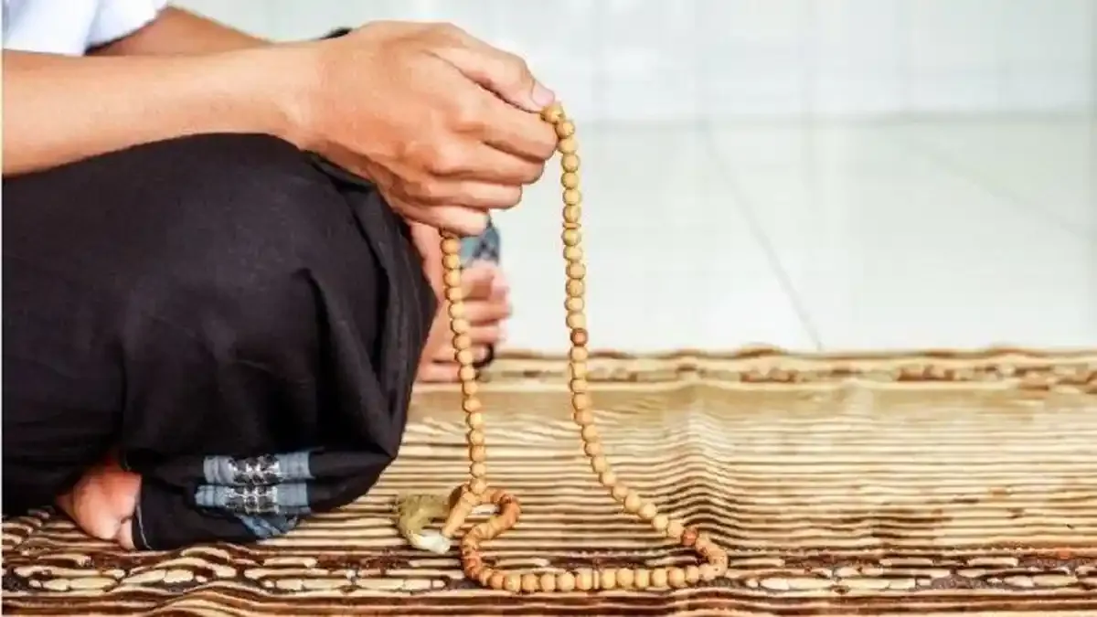 Memahami Esensi Kebiasaan Dzikir Pagi Petang dalam Islam